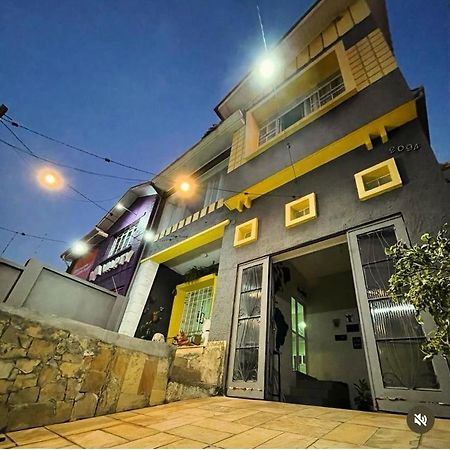 Gup Hostel Curitiba Esterno foto